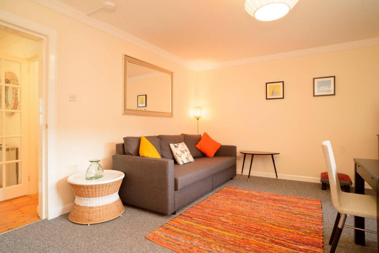 Altido Lovely Apartment For 4 With Free Parking Edinburgh Kültér fotó