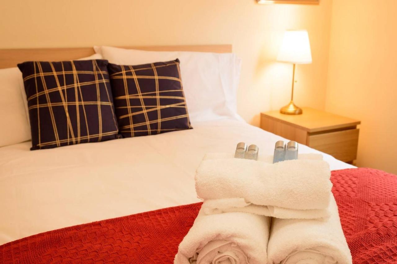 Altido Lovely Apartment For 4 With Free Parking Edinburgh Kültér fotó